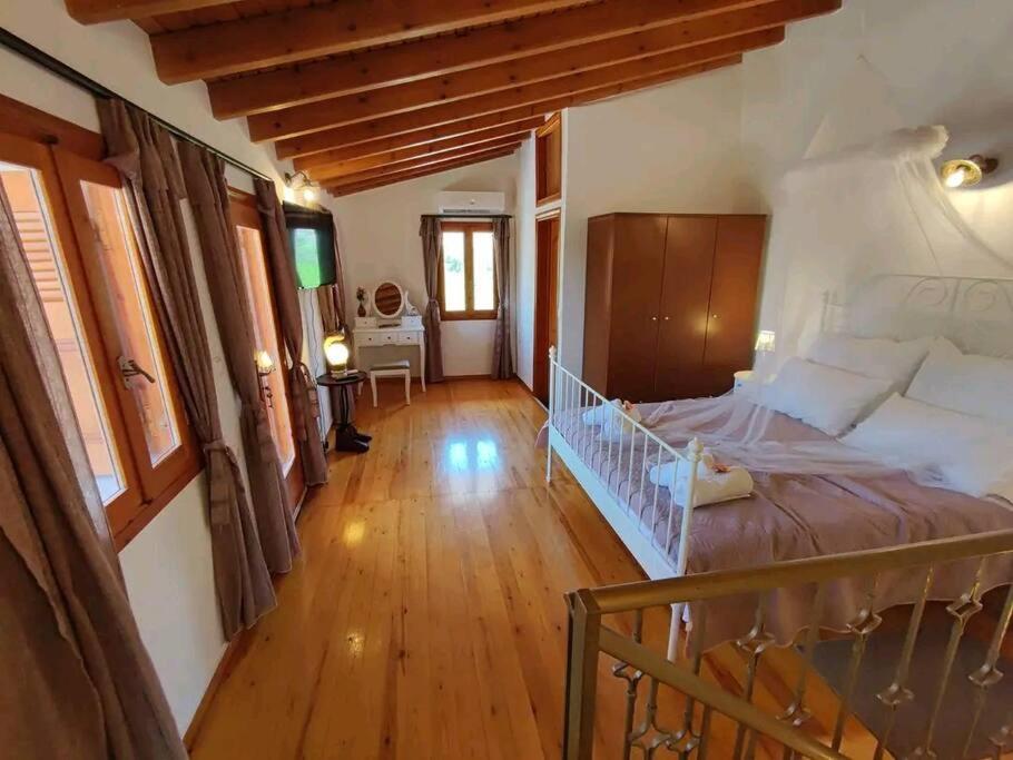 Villa Nikόla'S House Mourniaí Esterno foto