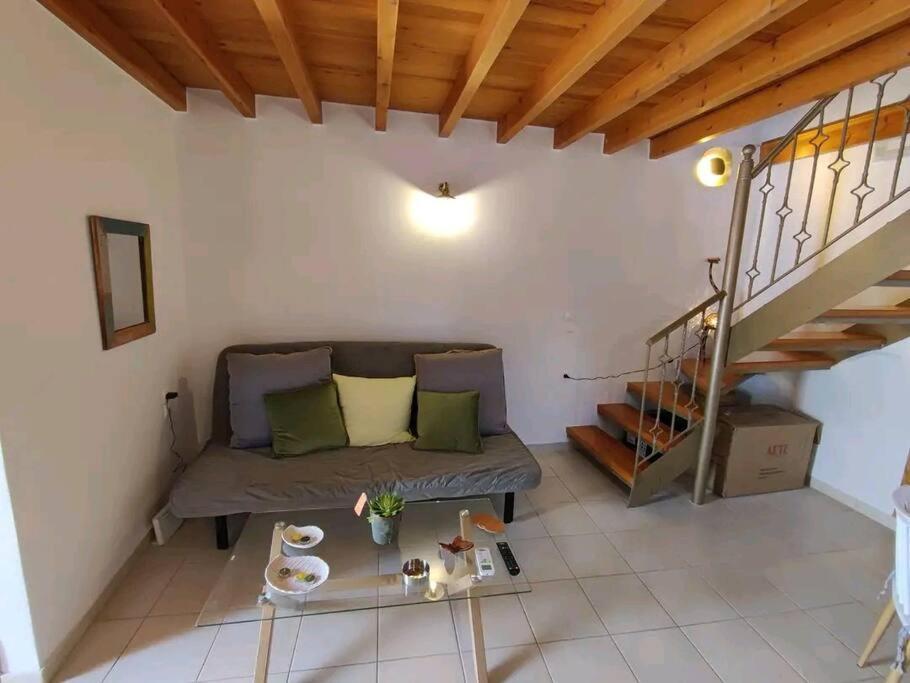 Villa Nikόla'S House Mourniaí Esterno foto
